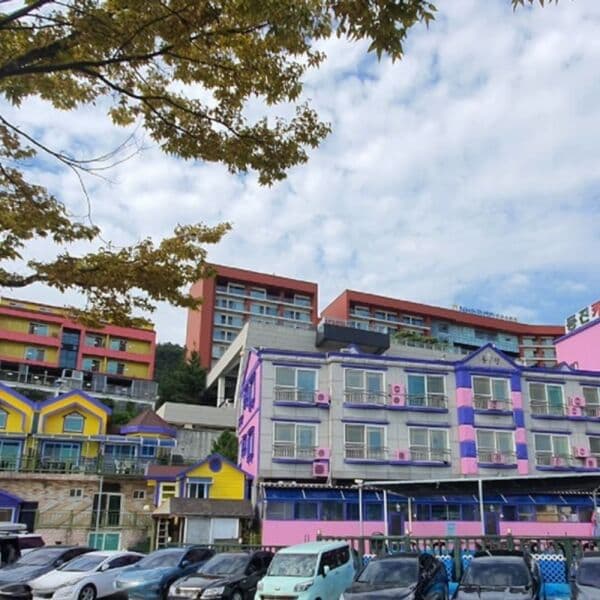 주식회사온다 부안 변산반도 동진캐슬펜션 - 최저가 80,000원