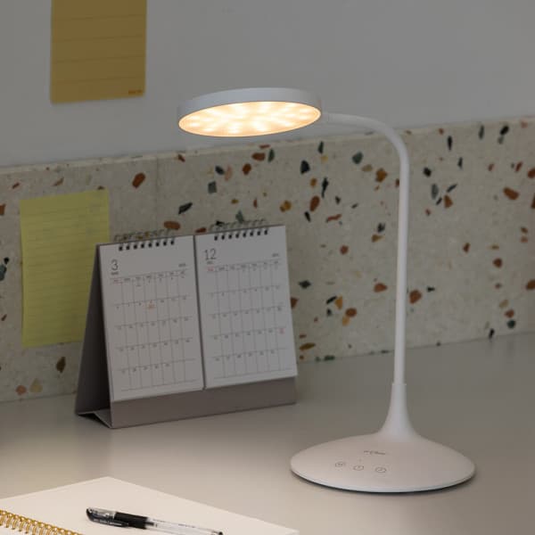 (주)프리즘 프리즘 충전식 무선 LED 스탠드 PL-4020WH