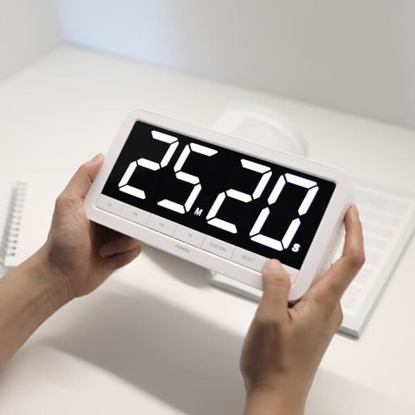 무아스 빅플러스 20cm LED 충전식 타이머 스톱워치