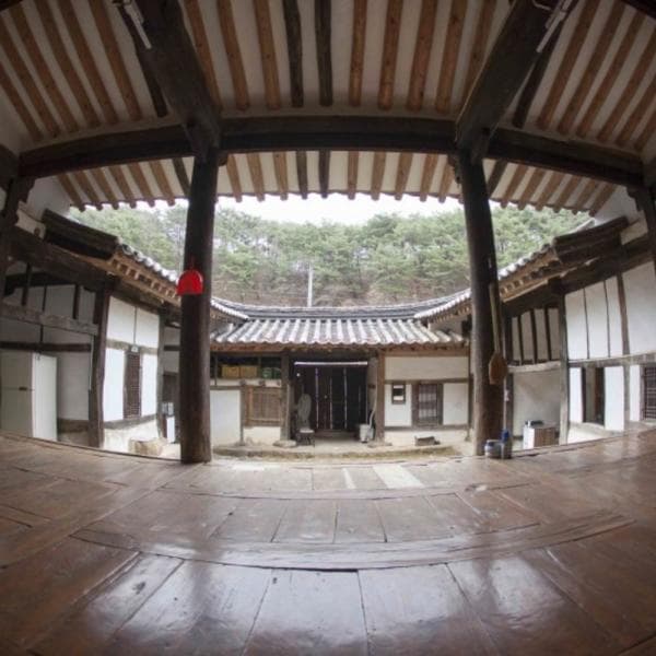 (주)놀유니버스 안동 수졸당펜션