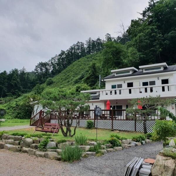 (주)놀유니버스 강원 횡성 뉴온누리펜션