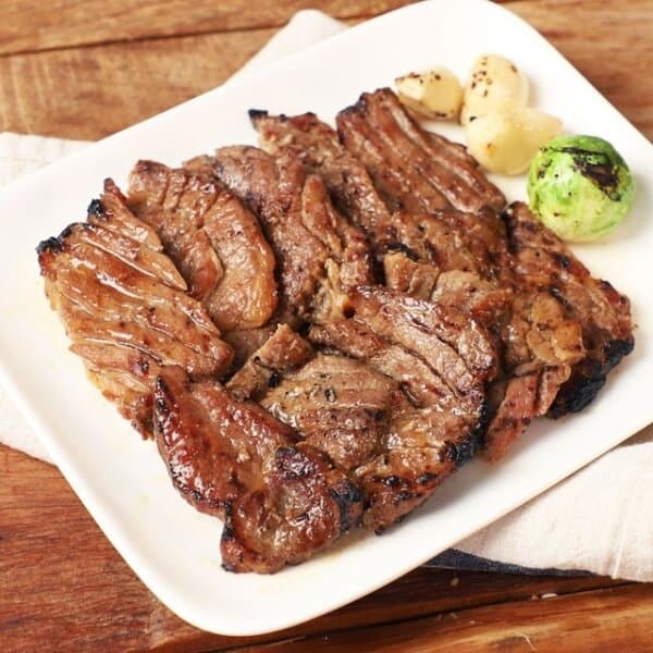 쇼핑엔티 오늘의돼지 칼집 양념 돼지 왕구이 600g x 4팩