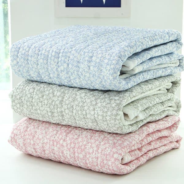 신세계몰 바숨 여름 시어서커 침대패드 겸 카페트 SS/Q - 최저가 24,030원