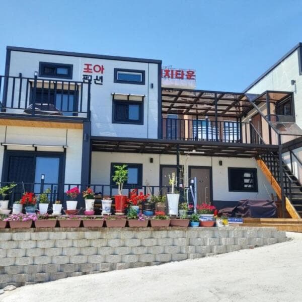 (주)놀유니버스 고성 조아펜션 - 최저가 81,600원