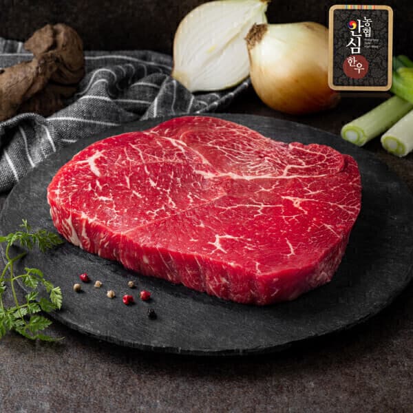 식탁한상 농협안심한우 1등급 국거리 600G(300g X2)