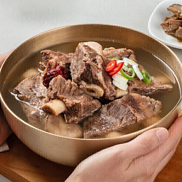 곱창파는청년들 갈비탕 600g x3팩 실온 간편조리 밀키트