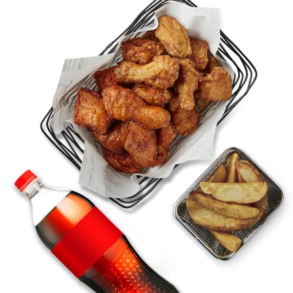 (주)다우기술 교촌치킨 반반한마리 간장+레드 웨지감자세트