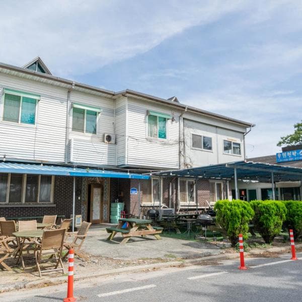 (주)놀유니버스 보령 홀뫼민박펜션