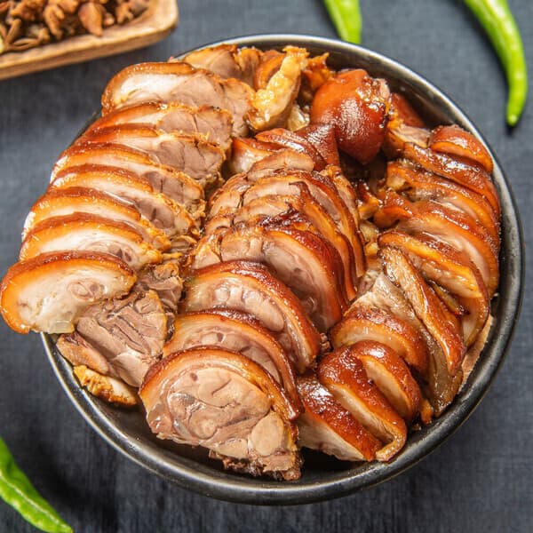 충남유통플러스 오향담은 순살족발 300g x6팩 앞다리살100% - 최저가 31,900원