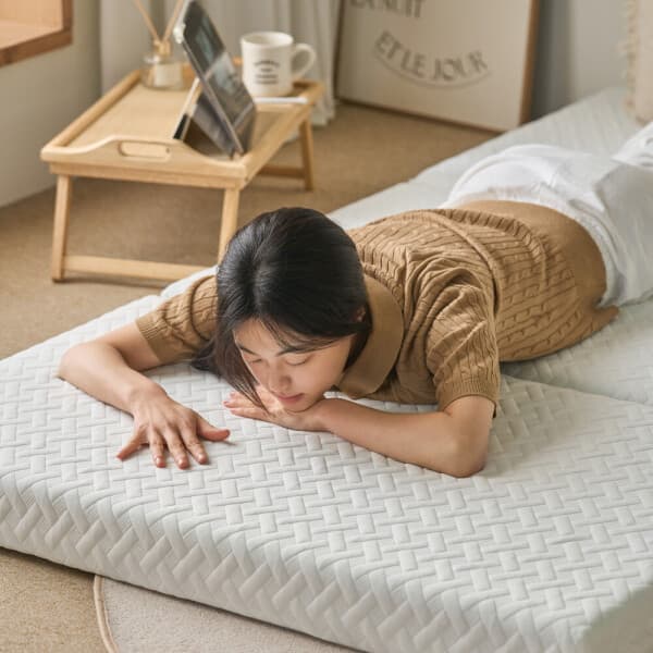 가구타운 휴안 접이식 메모리폼 매트리스 10cm 3단 토퍼 고밀도 MS/S/SS - 최저가 103,000원