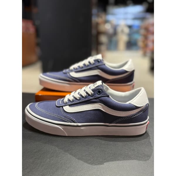 파주프리미엄아울렛 반스 브루클린 남녀공용 스니커즈 Brooklyn Ls Canvas Deep Twilight