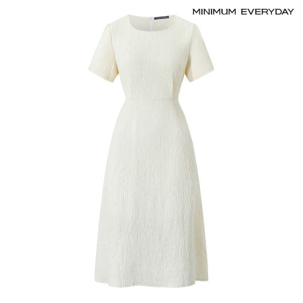 DS패션 미니멈 에브리데이 라운드넥 링클 페미닌 슬림 롱 원피스 EC2OW002D - 최저가 49,850원