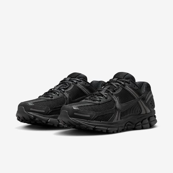 CJ온스타일 국내매장판 줌 보메로 5 SP 블랙 BV1358-003 - 최저가 159,160원