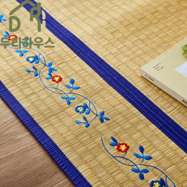 두리하우스샵 두리하우스 고급 화문석 대나무자리 러그 왕골자리 140 대형 - 최저가 80,080원