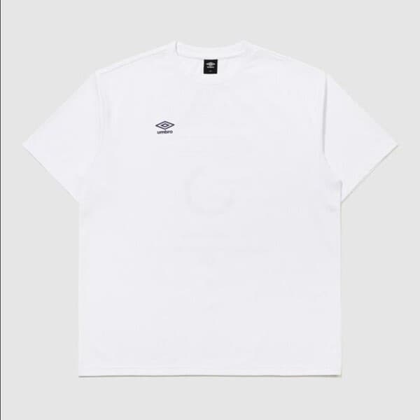 CJ온스타일 엄브로 슬로우킥 프레쉬 레터링 반팔 티셔츠 WHITE UR221SRS51 - 최저가 48,580원