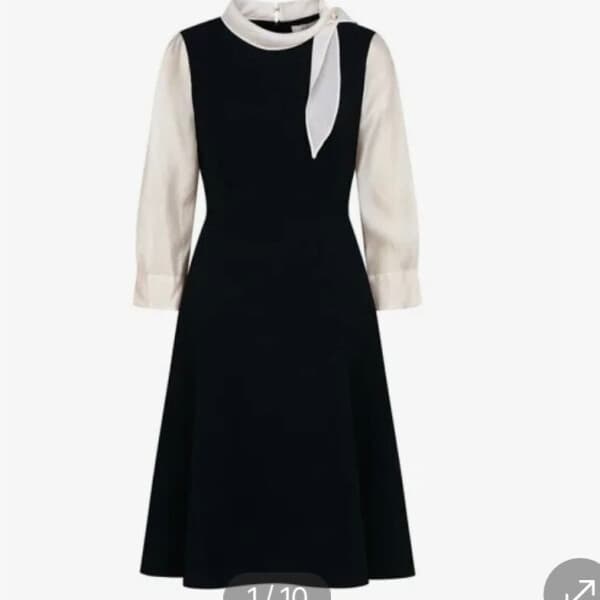 MODA아울렛 지고트 배색 스카프넥 플레어 원피스 GS7A0OP301 - 최저가 207,900원