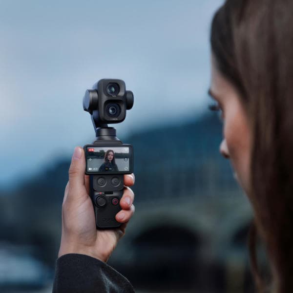 크레이지직구샵 DJI Osmo Pocket 4P 브이로그 콤보 액션캠 블랙 - 최저가 1,010,010원