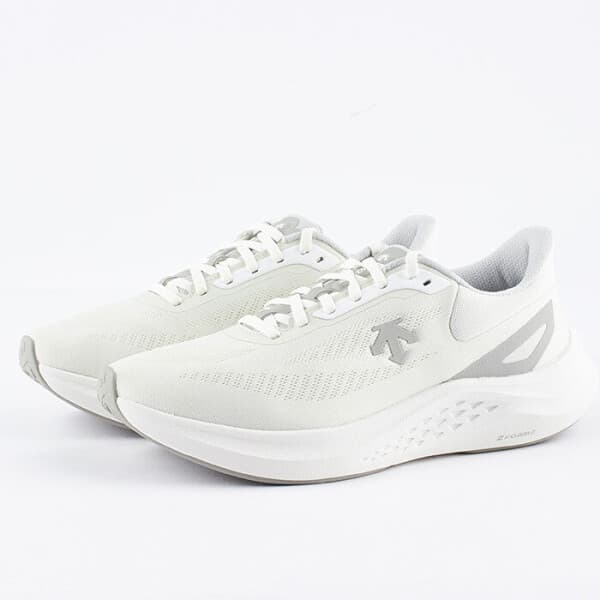 TOTHEMECOMPANY 데상트 런 스텝 데일리 경량 러닝화 SQ313RRN84 WHT