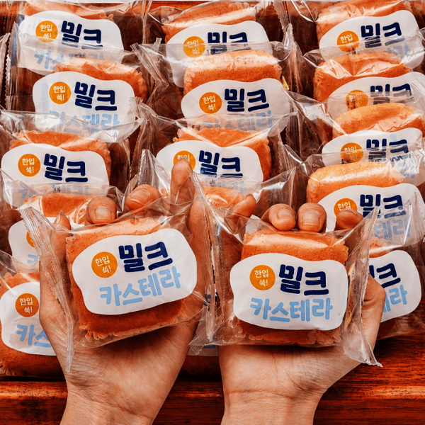 유니크오브제 촉촉한 한입 밀크카스테라 우유케이크 1KG 개별포장 28개입